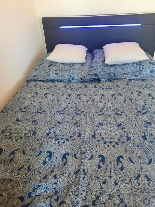 City-Wohnung Mit Ausblick بوخوم المظهر الخارجي الصورة